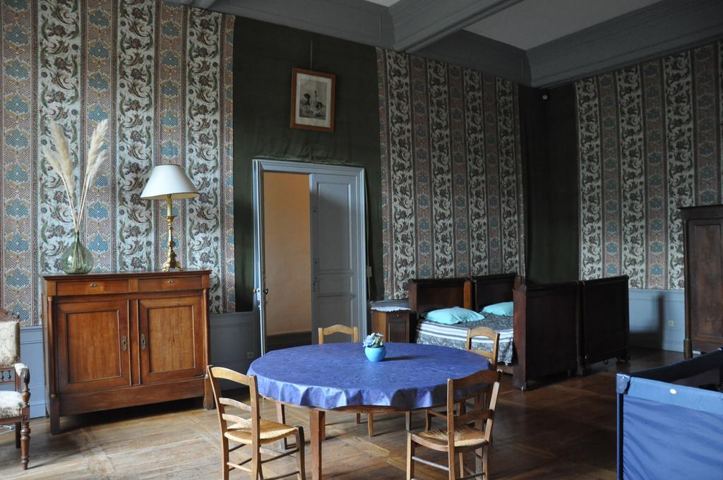 Chateau De Lanquais Bed & Breakfast Eksteriør bilde